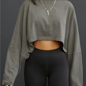 Joah Brown Slouchy Crop Long Sleeve in Evergreen
